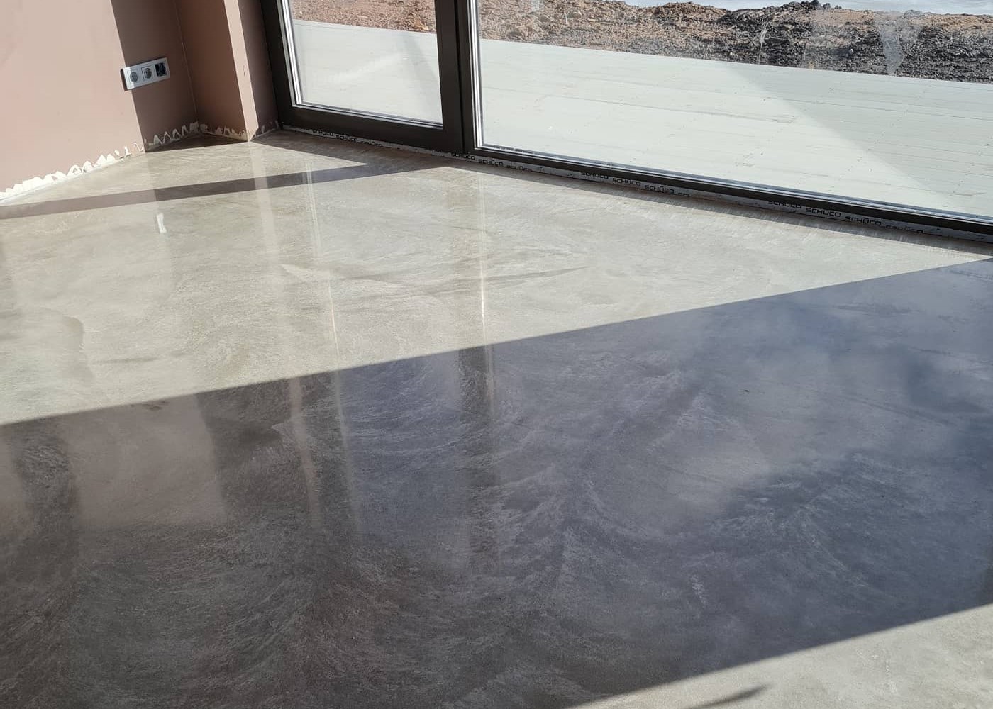 Betona grīdu slīpēšana